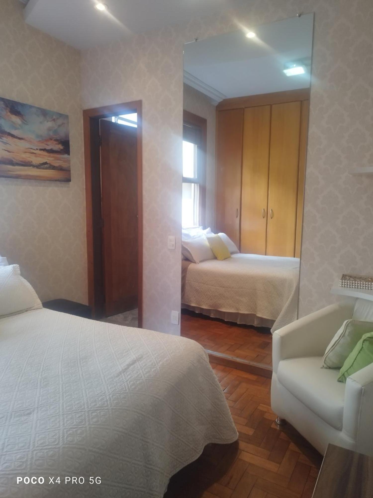 Quarto Suite -Em Apartamento Familiar Белу-Оризонті Екстер'єр фото