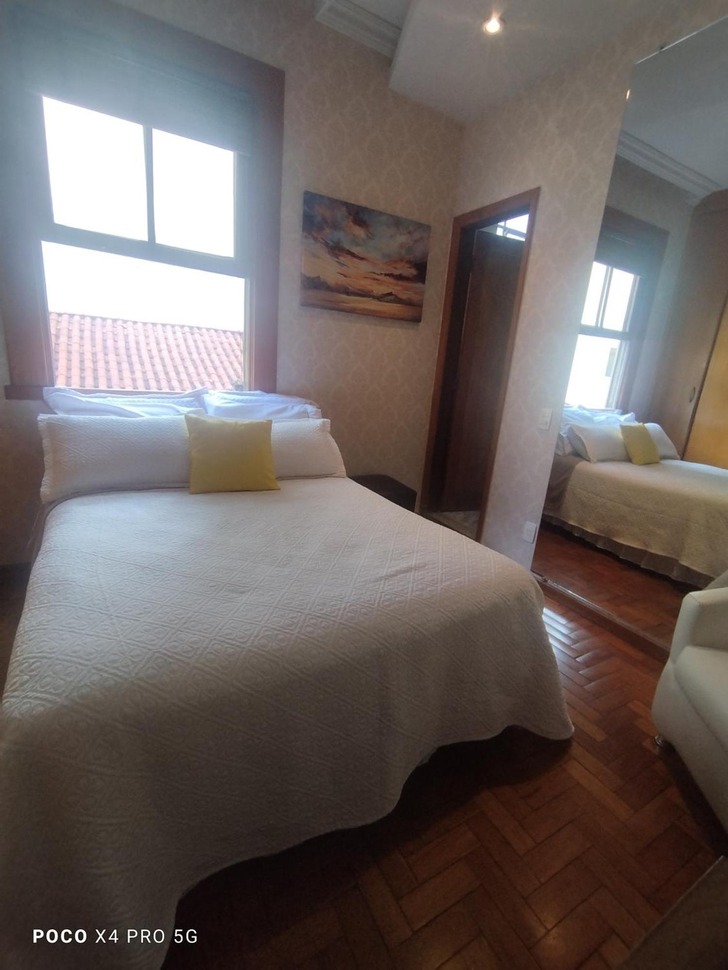 Quarto Suite -Em Apartamento Familiar Белу-Оризонті Екстер'єр фото